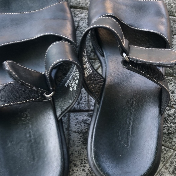 Clarks black leather superlight slipon size 9M - Picture 4 of 15